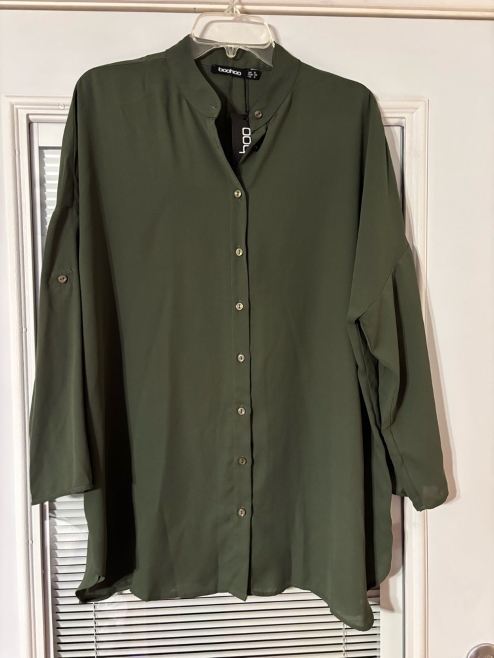 Boohoo Olive Green Relaxed Button-Down Shirt